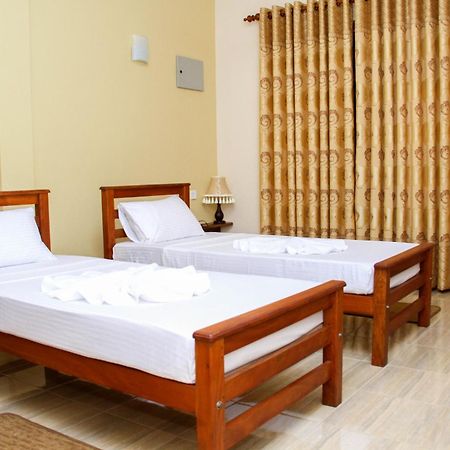 Hotel Nilketha Yala Tissamaharama Esterno foto