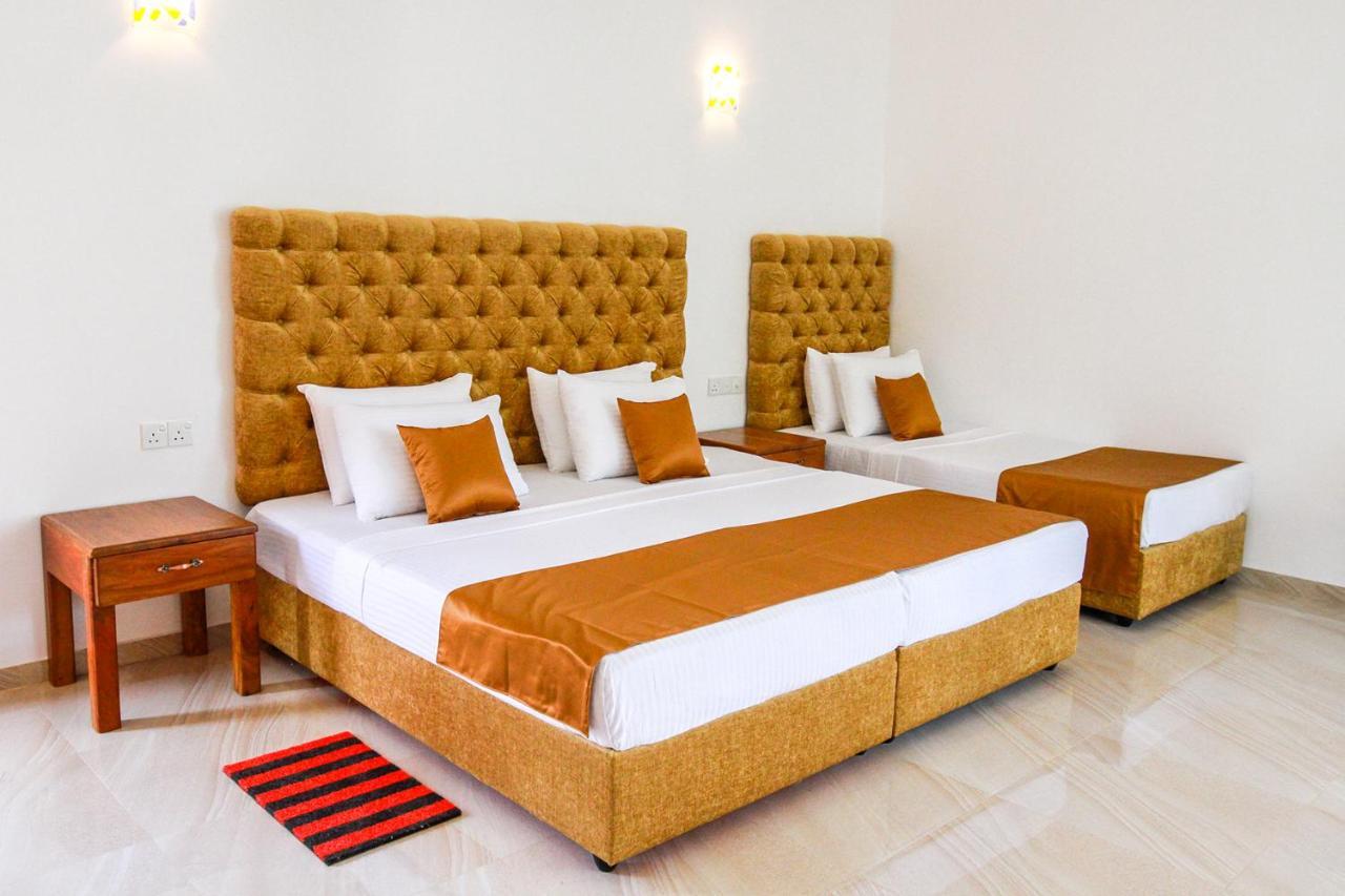 Hotel Nilketha Yala Tissamaharama Esterno foto