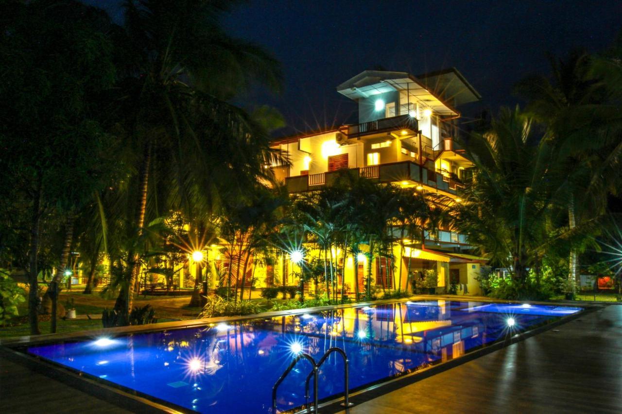 Hotel Nilketha Yala Tissamaharama Esterno foto