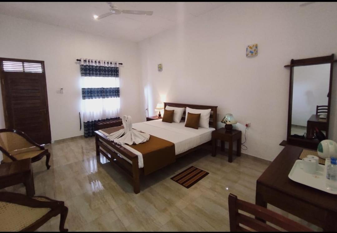 Hotel Nilketha Yala Tissamaharama Esterno foto