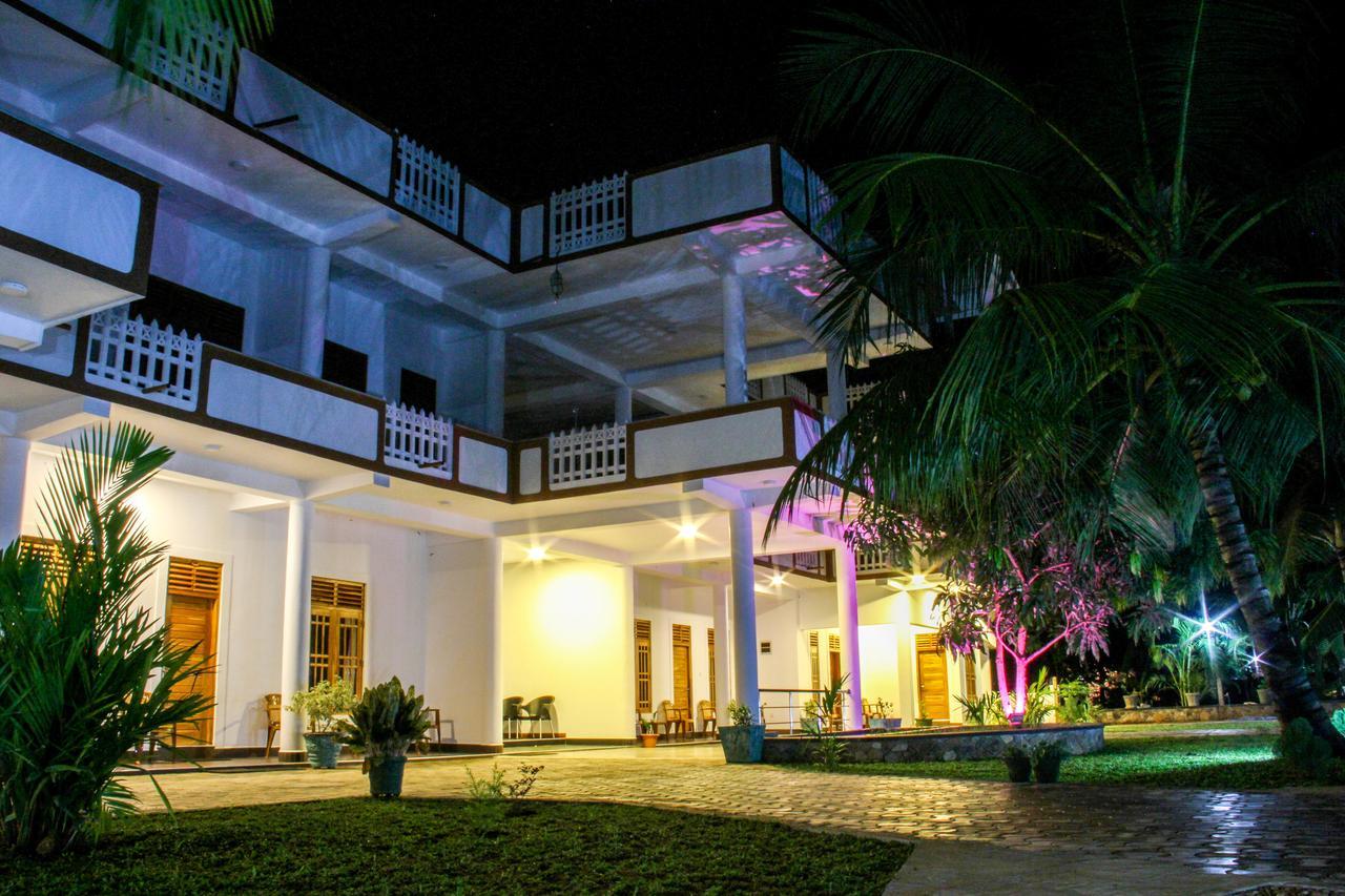 Hotel Nilketha Yala Tissamaharama Esterno foto